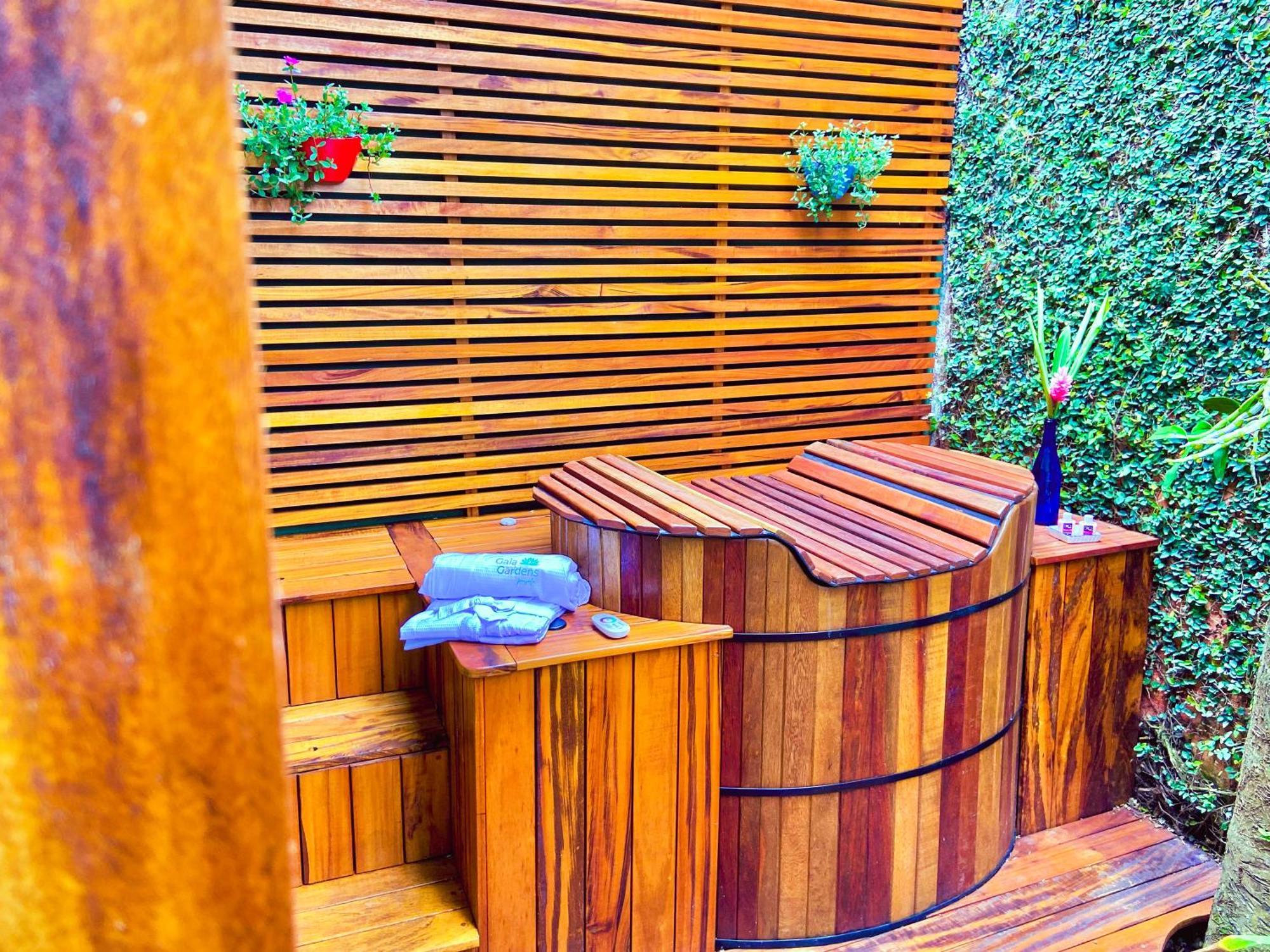 Velinn Pousada Gaia Gardens Параті Екстер'єр фото